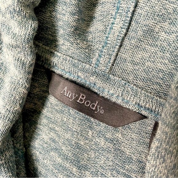 AnyBody Hacci hooded poncho - Picture 5 of 6